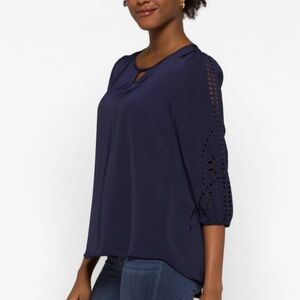New olive MARKET & SPRUCE
Hersten Embroidery Detail Top